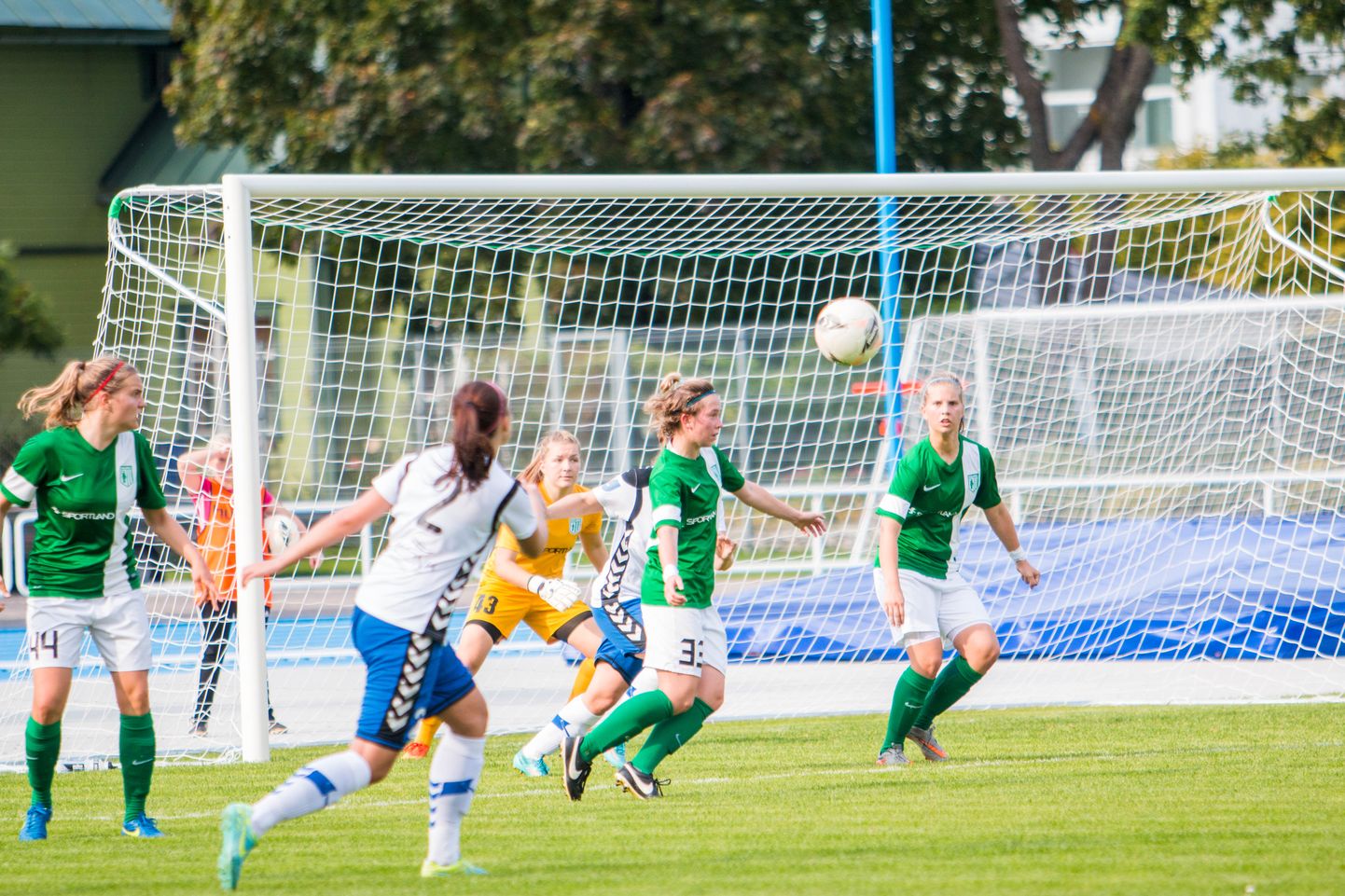 Pärnu jalgpalliklubi naiskond vs Tallinna FC Flora