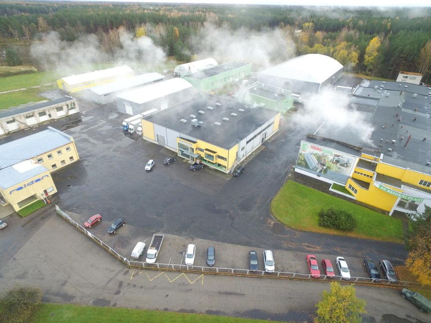 Reideni Plaadi tootmishooned Pärnus.