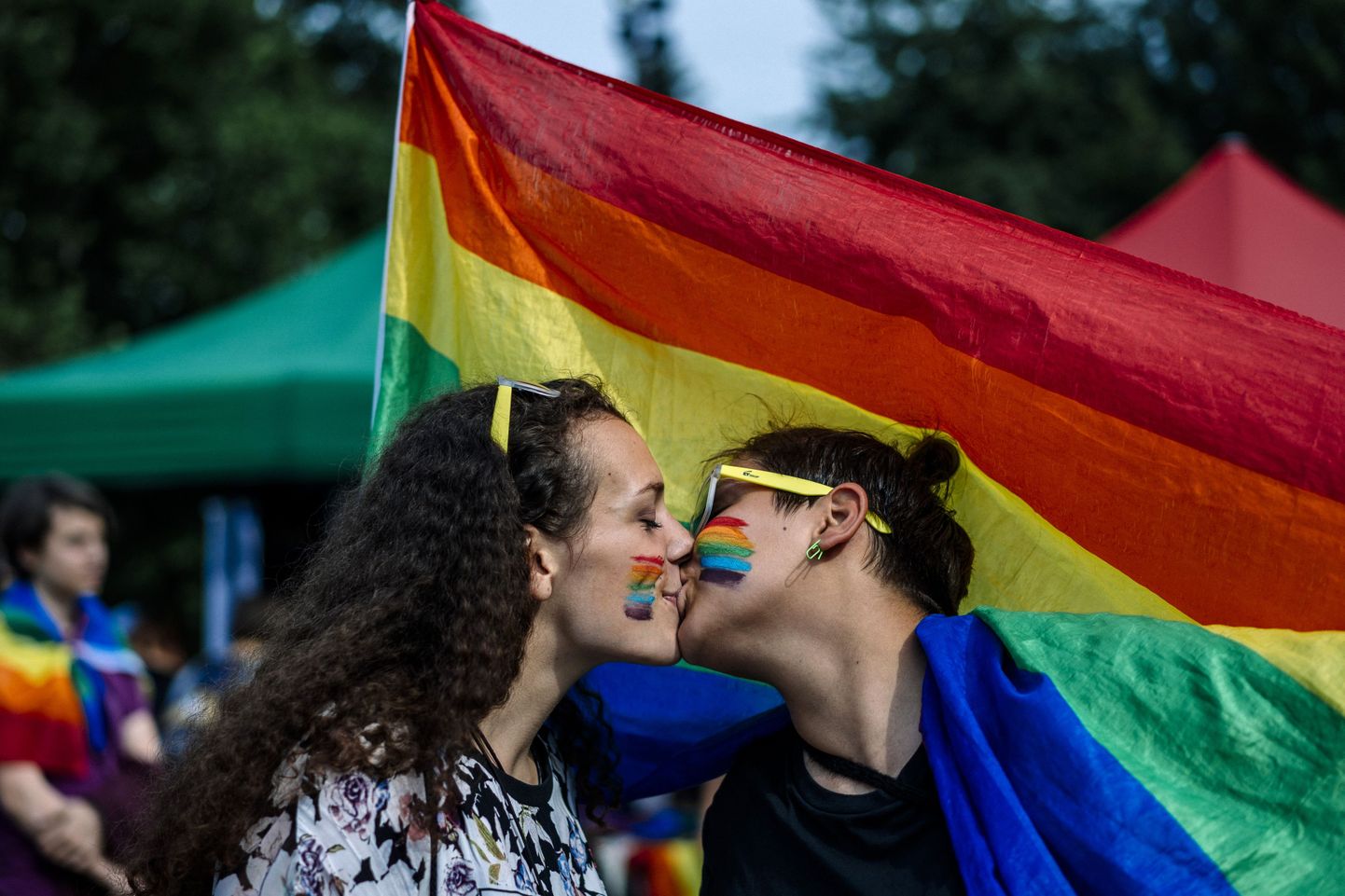 Pilt LGBT õigusi edendavalt paraadilt.