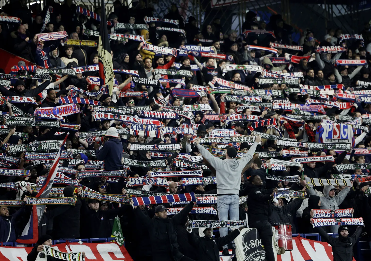 PSG kluba līdzjutēji.