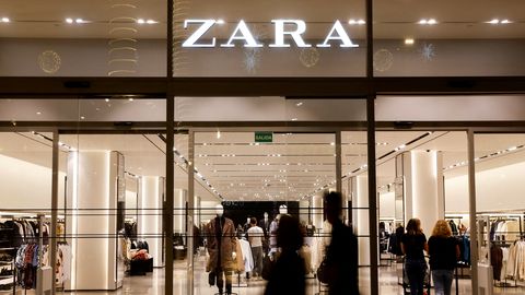 Uus reegel Zara riidepoes põhjustab nördimust. Poe esindaja: muudatused on kooskõlas rahvusvahelise poliitikaga