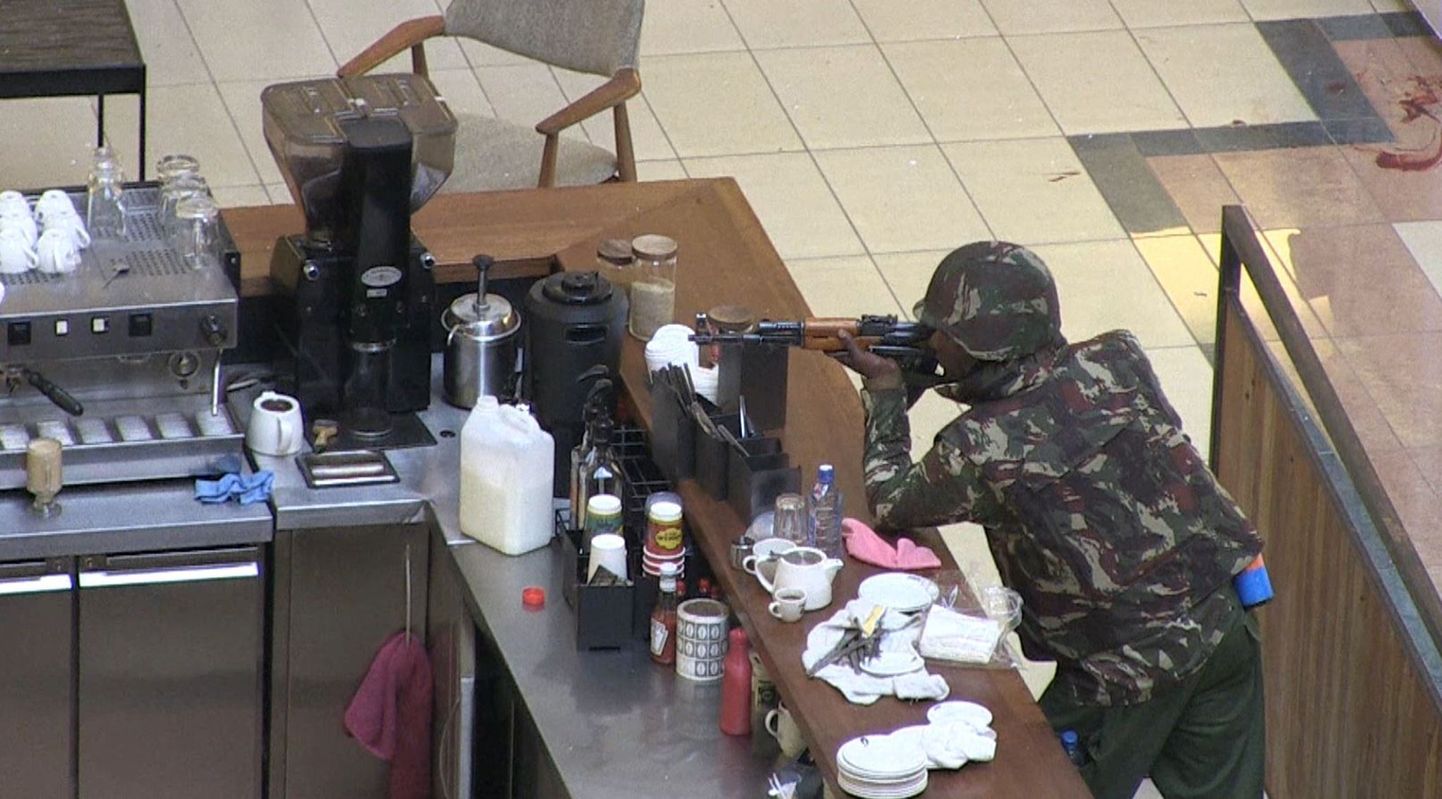Kenya armee jahib Nairobi ostukeskuses veel paari terroristi