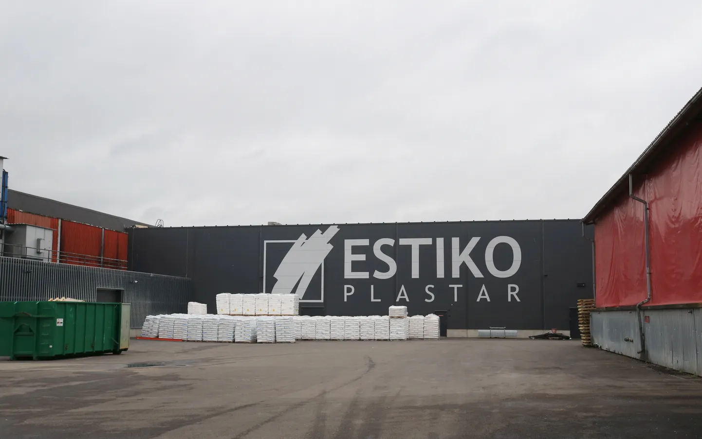 Ettevõtluskonkursil «Eesti parimad ettevõtted» noppis aasta kestliku ettevõtte tiitli Tartus tegutsev Estiko-Plastar, aasta välisinvestori tiitli pälvis HANZA Mechanics Tartu.