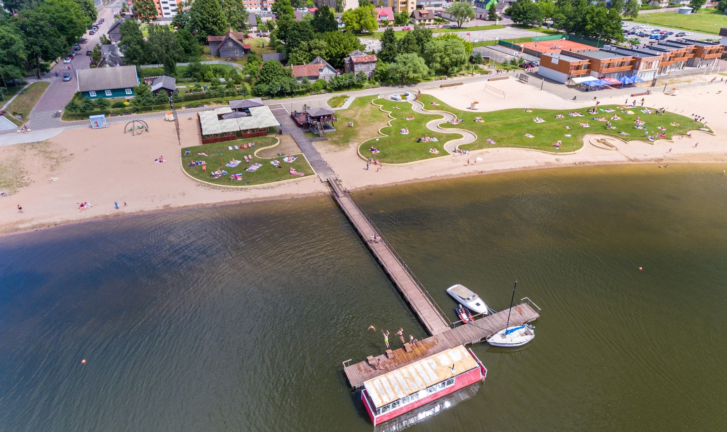 Võru linn, Tamula järve avalik rand. 




Foto: Arvo Meeks / Lõuna-Eesti Postimees
