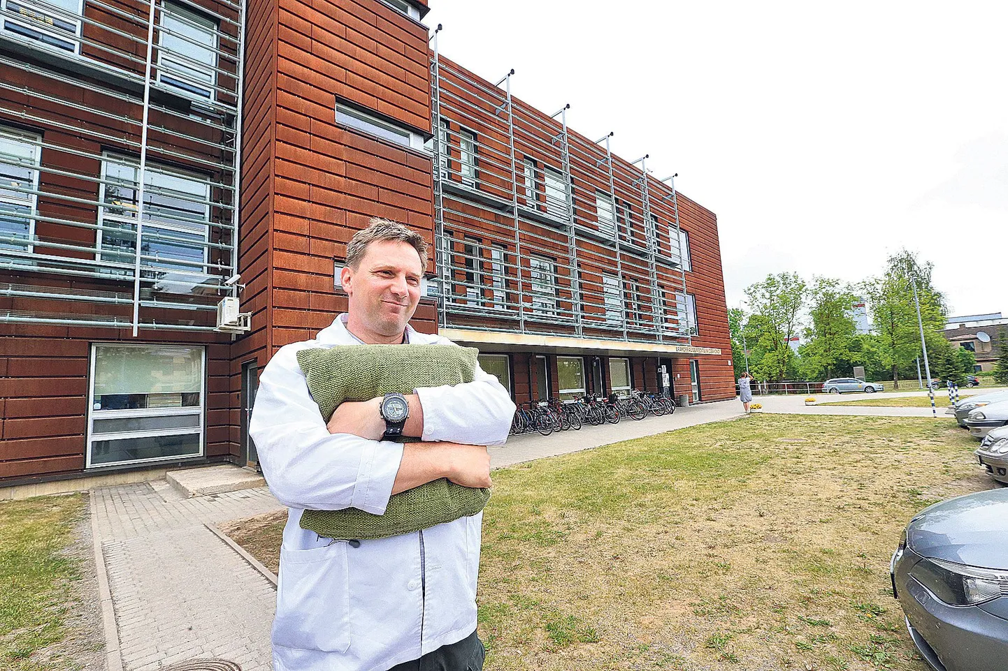 Kuido Nõmm ütleb, et padjaga-tööle-päeva korraldades ei esinda ta ühtegi haiglat ega osakonda, vaid lihtsalt iseennast kui Eestis töötavat arsti. Ta pakub välja, et arstide-õdedega võiksid ühineda ka päästjad ja politseinikud, kel tuleb samuti öötööd teha.