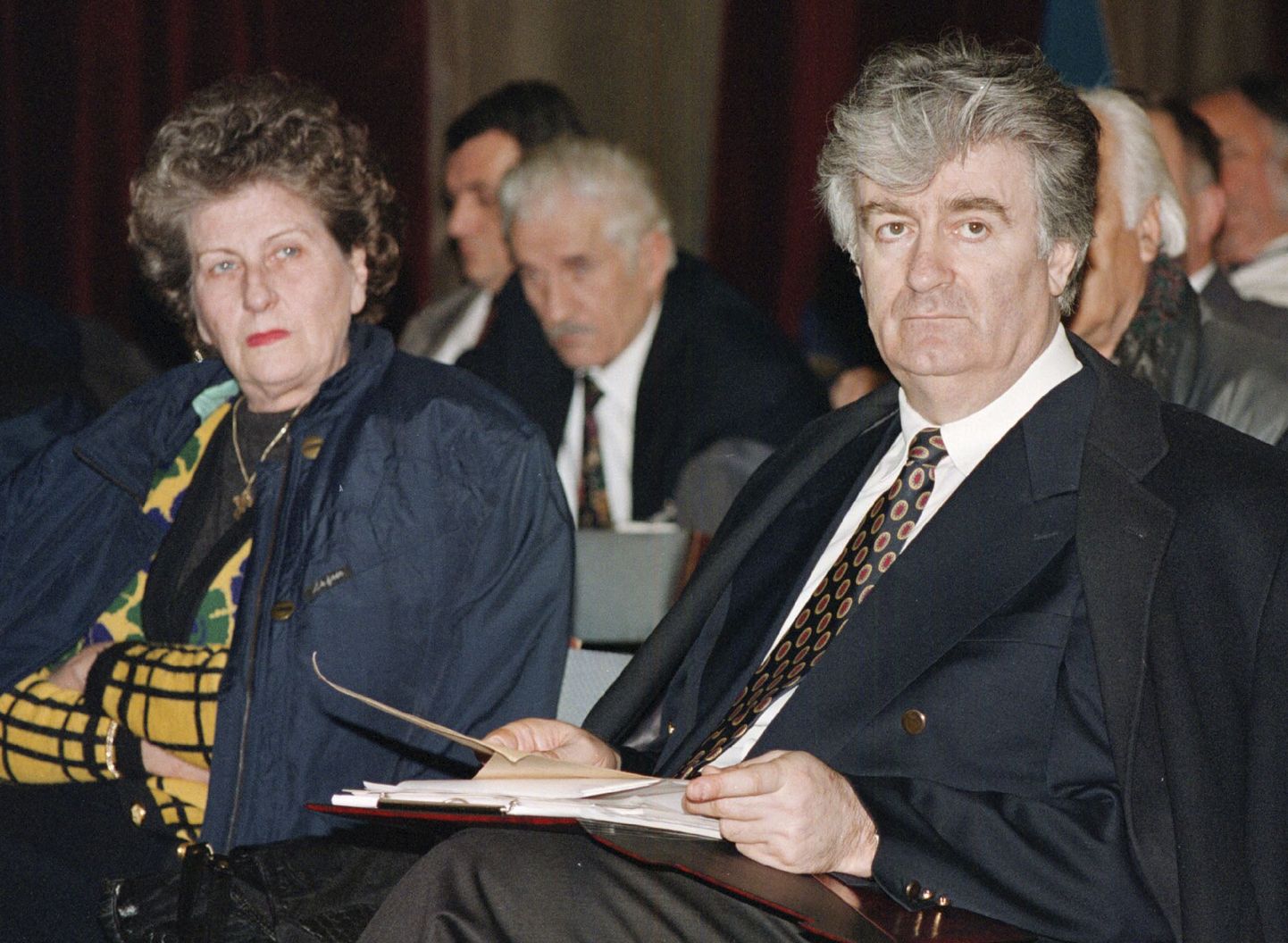 Biljana Plavsic ja praegu kohtu all olev Radovan Karadžic aastal 1995.