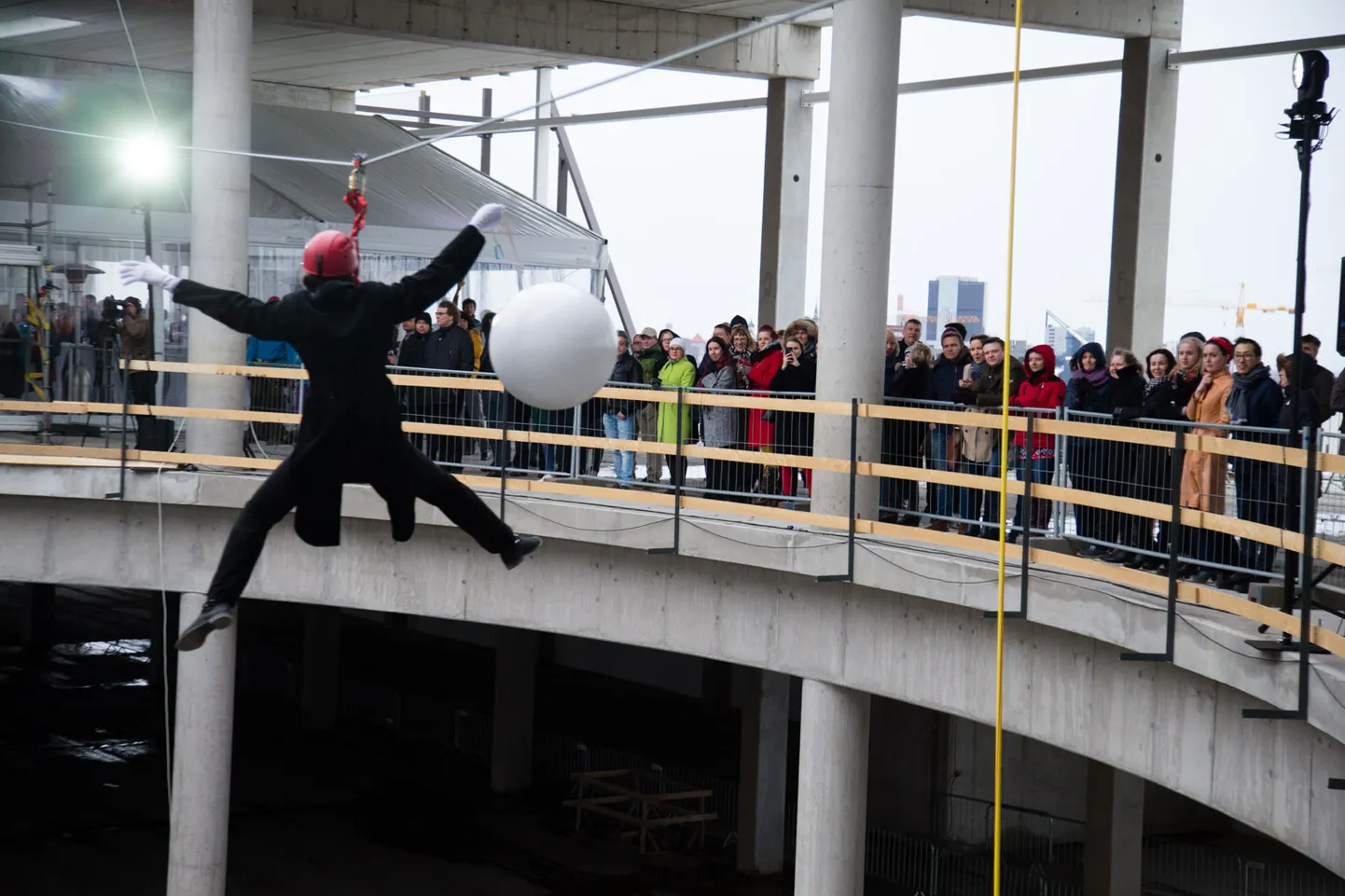 Stseen uue kaubanduskesuse T1 Mall of Tallinn tutvustamise etenduselt.