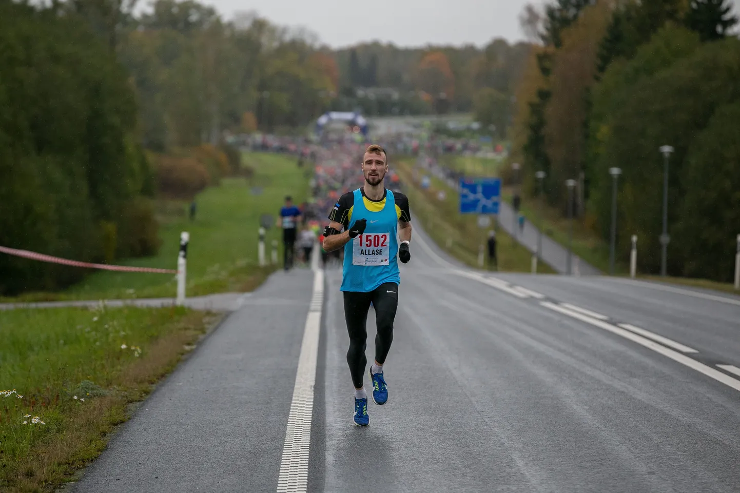 Olavi Allase Paide-Türi rahvajooksul Kirna-Türi distantsi võitmas.