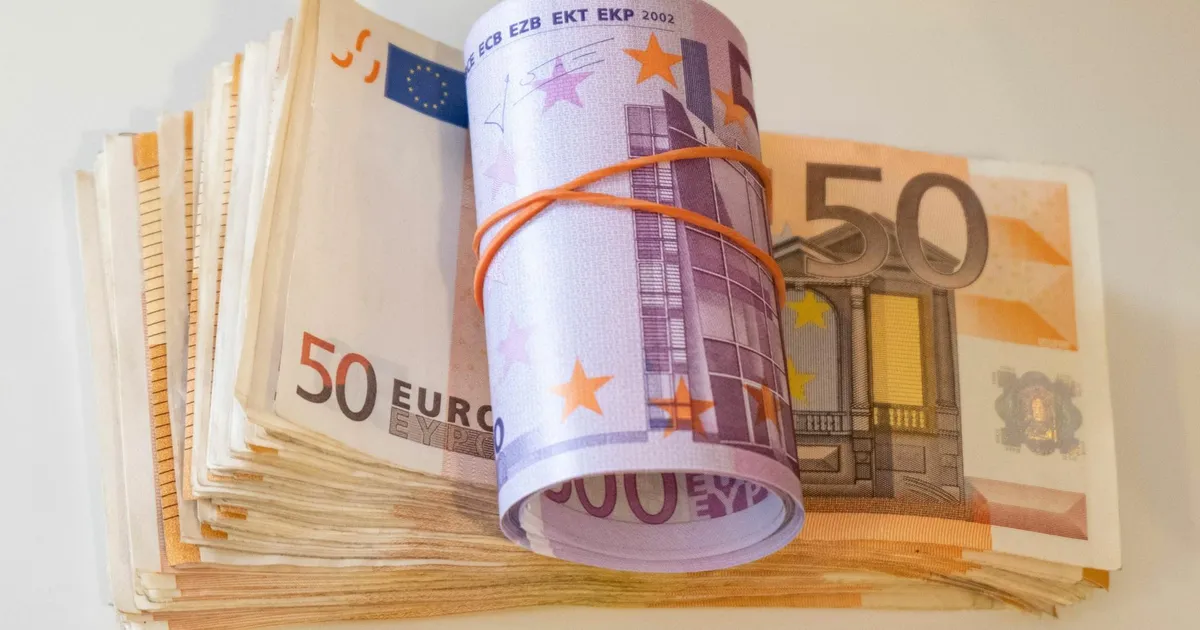 Most parents in Estonia financially support their university-age children