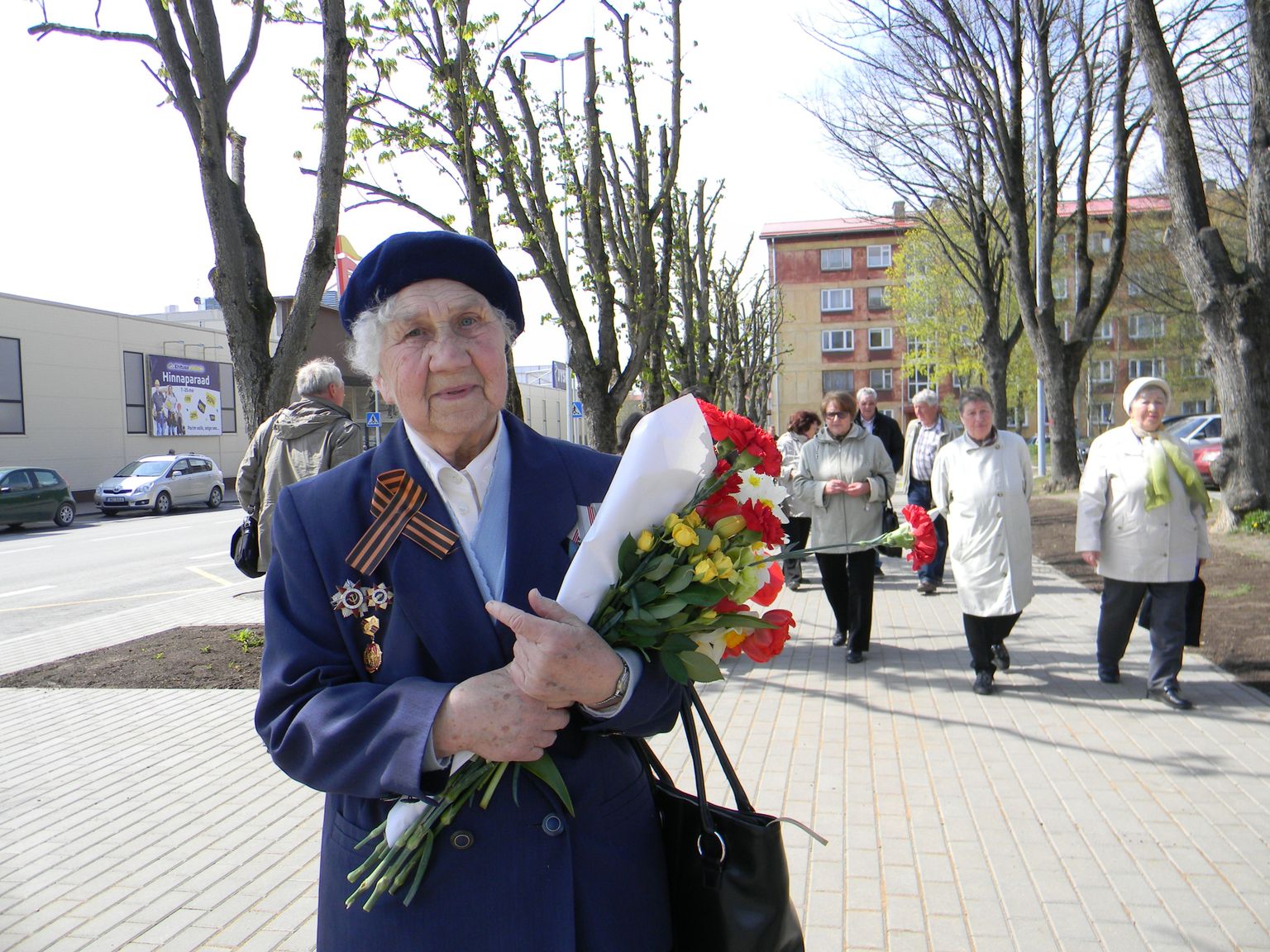 Для 92-летнего ветерана фронта Тамары Николаевны Элксниньш День победы - главный праздник в году.