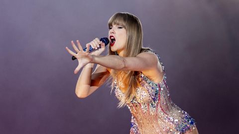 Öine loendus ja hullunud fännid: Taylor Swift avaldas oma uue albumi pealkirja