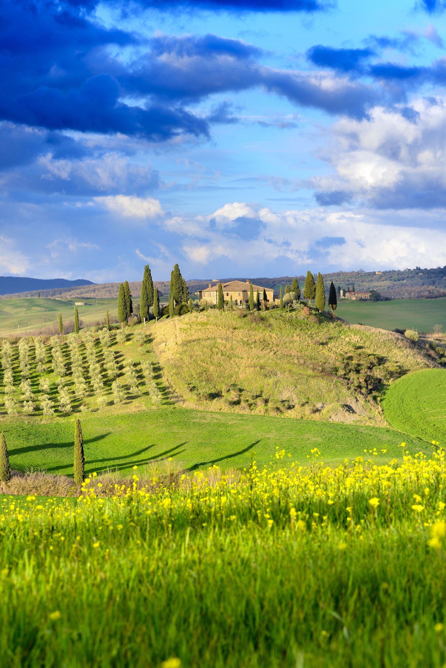 Toscana maalilised vaated ja kukkunud kinnisvarahinnad panevad inimesi kaaluma seda teise kodu ostmiseks.