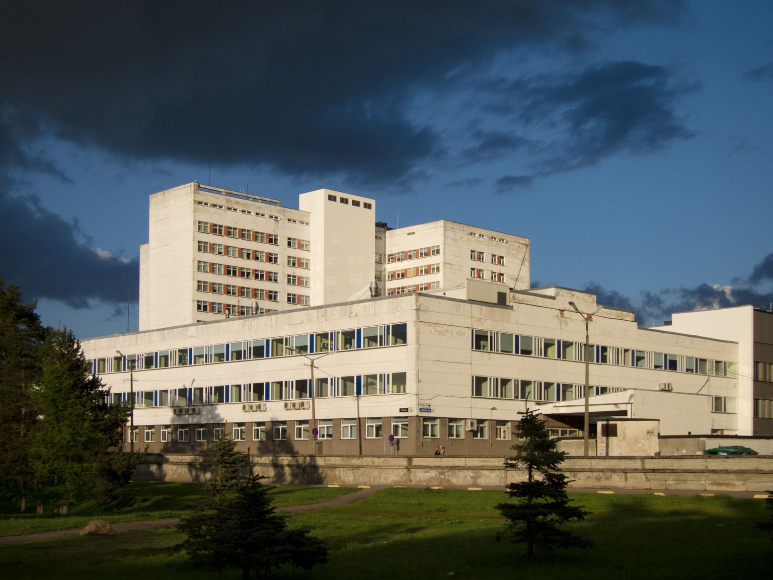 Здание Северо-Эстонской региональной больницы.