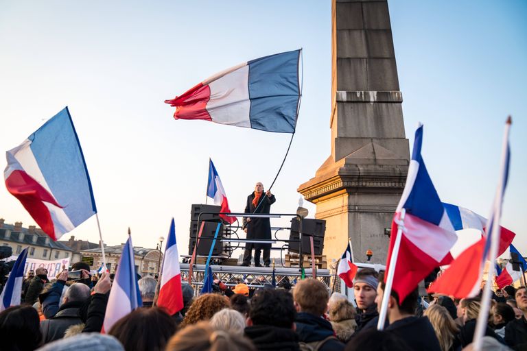 Meeleavaldus Pariisis.