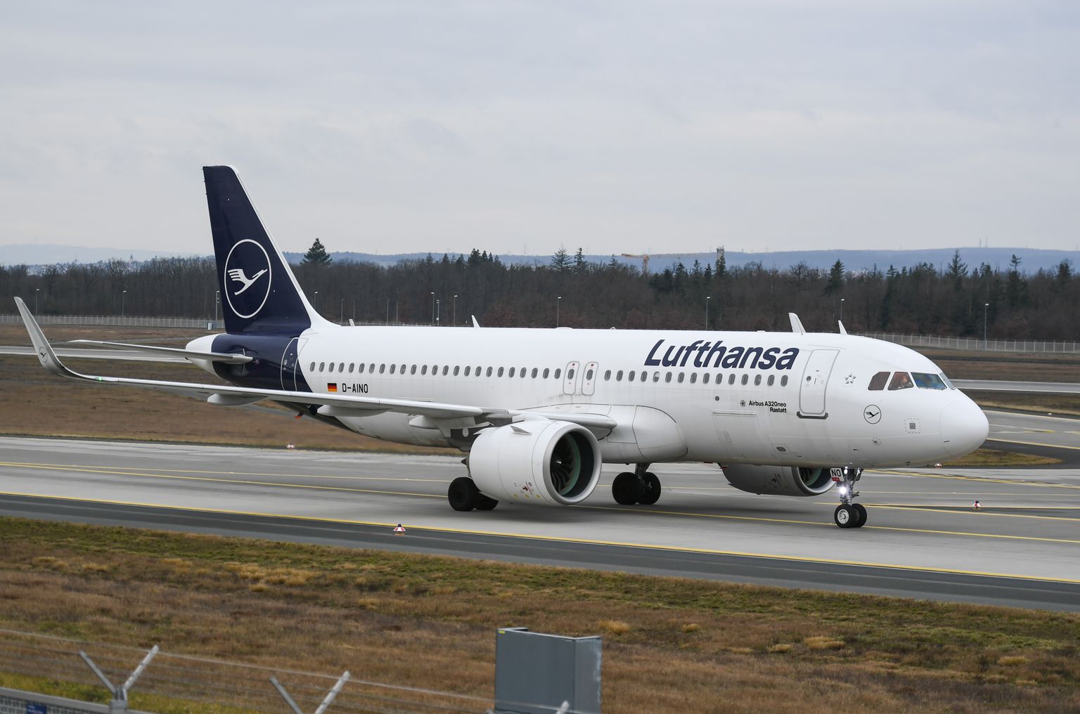 Lufthansa tunneb huvi Itaalia lennukompanii vastu