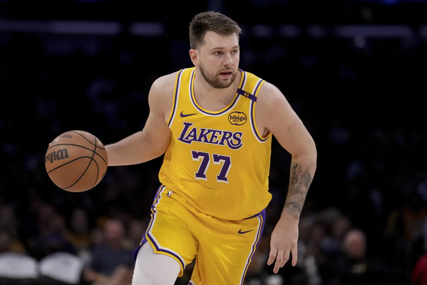 NBA zvaigzne Luka Dončičs