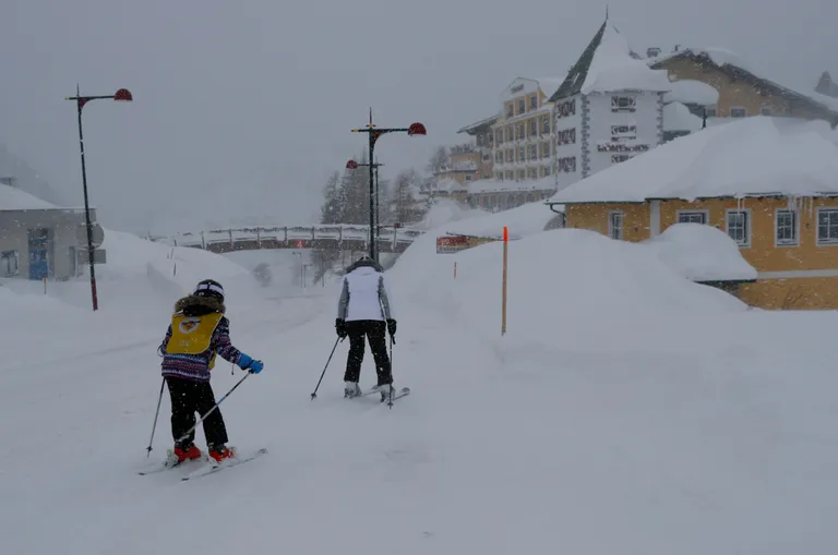 Suusatajad Austria Alpide kuurortis Obertauernis sel neljapäeval.