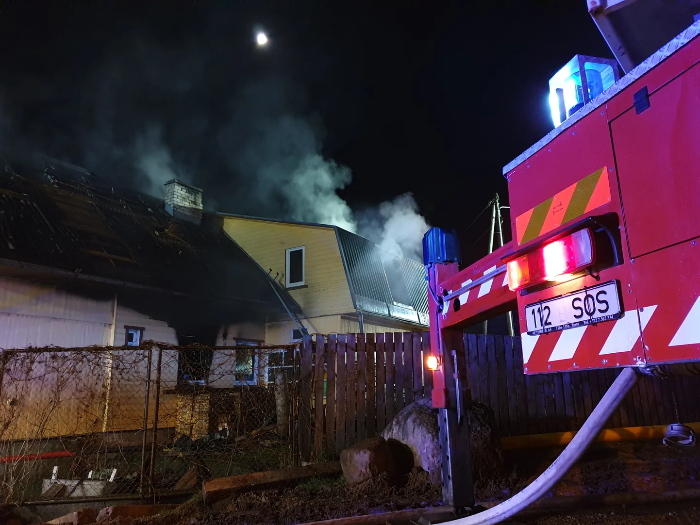 Tuleõnnetus Tartus.

The fire that killed five people in Ihaste, Tartu
 FOTO: Jürgen Puistaja/Postimees Grupp