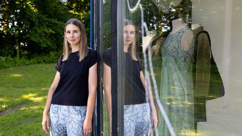Viitinas avati disaineri isikunäitus