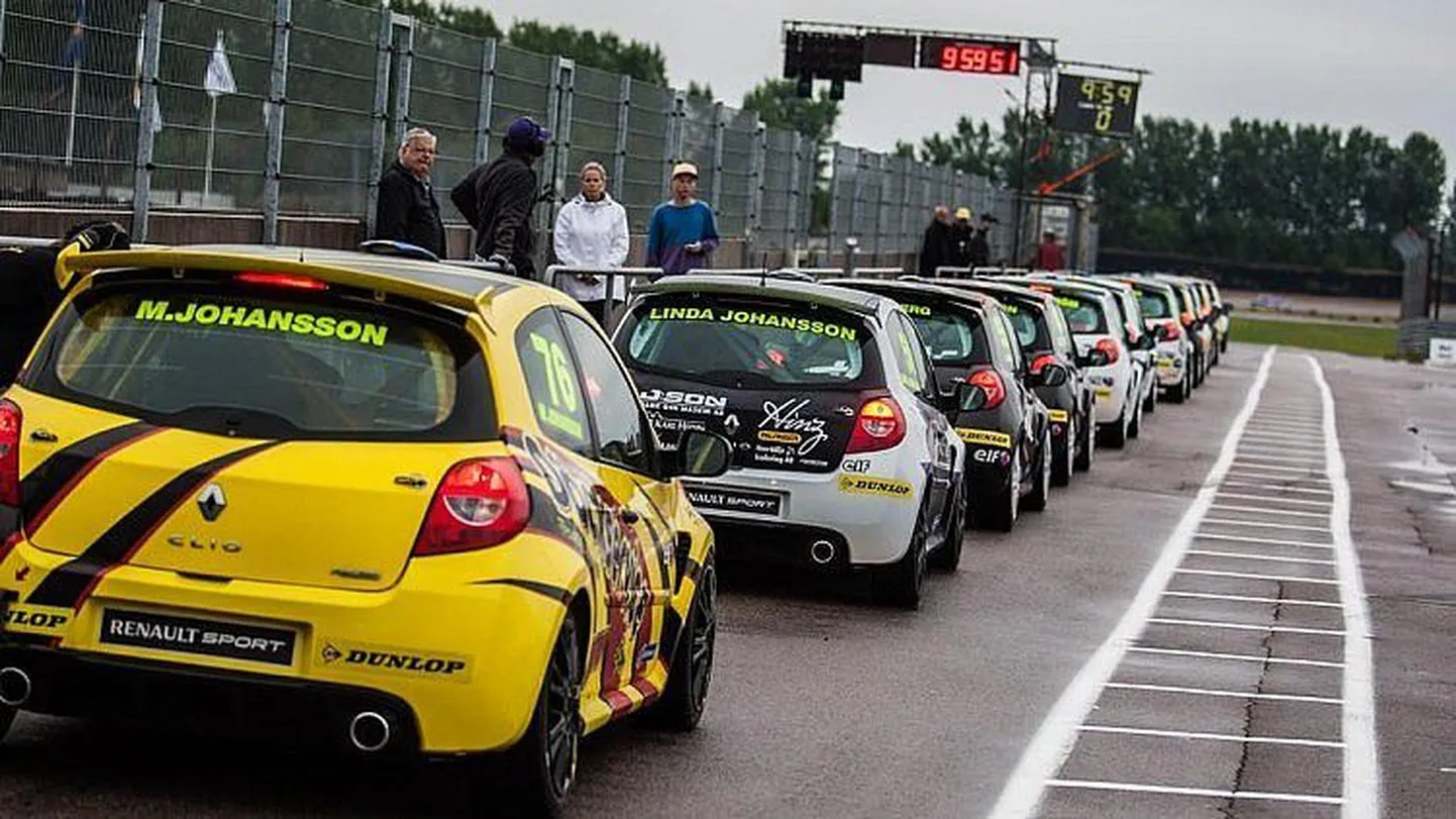 STCC Renault Clio.
