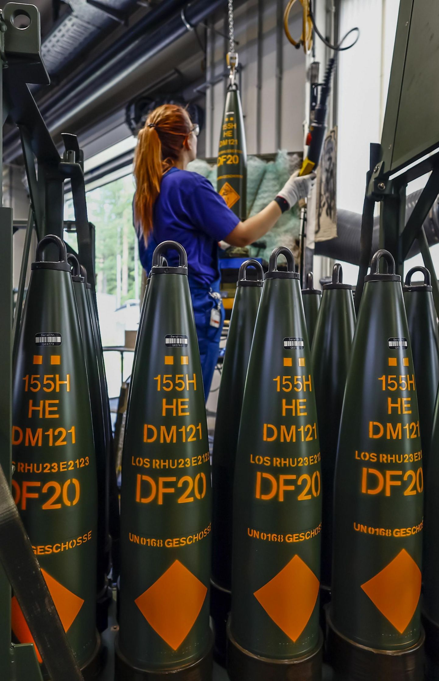 Производство снарядов на заводе Rheinmetall (иллюстративное фото).