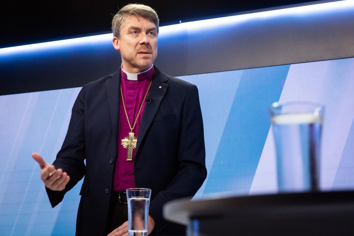 Eesti Evangeelse Luterliku Kiriku peapiiskop Urmas Viilma saates "Otse Postimehest".