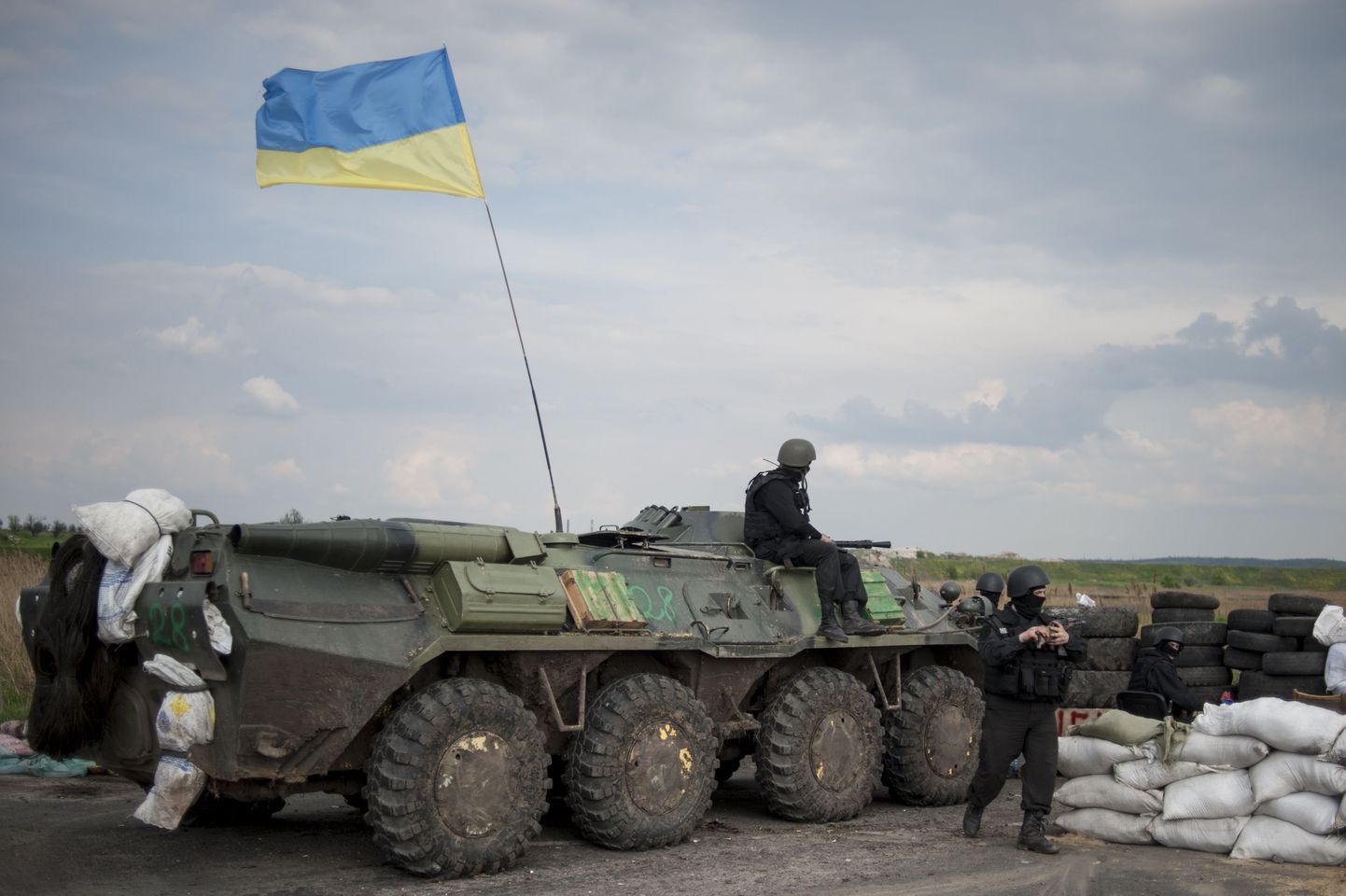 Ukraina rahvuskaardi kontrollpunkt Slovjanski lähistel.