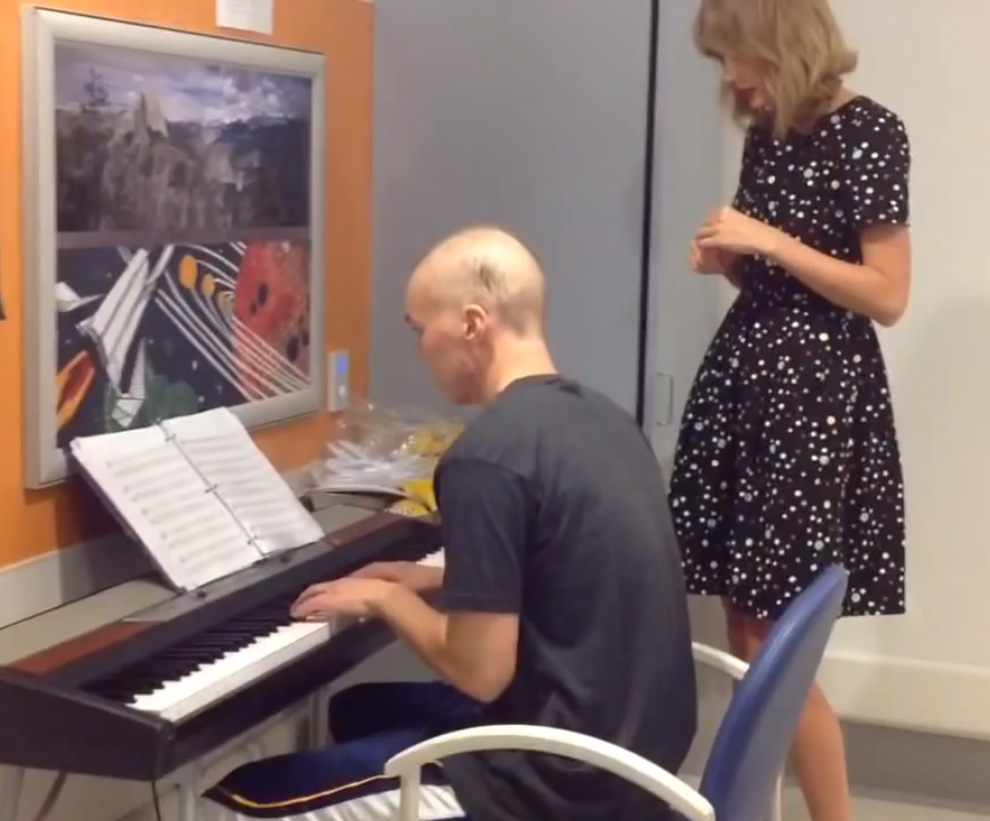 Taylor Swift esitas leukeemiahaige patsiendiga Adele kuulsa loo