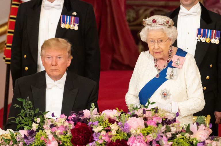 Elizabeth II ja Donald Trump 3. juunil 2019 Buckinghami palees toimunud banketil