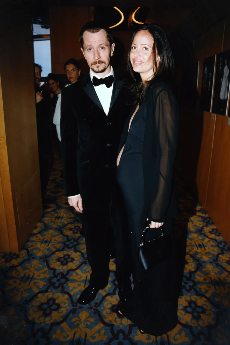 Gary Oldman ja Donya Fiorentino