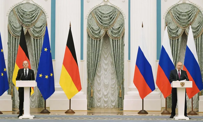 Venemaa presidendi Vladimir Putini kohtumine Saksamaa liidukantsleri Olaf Scholziga Moskvas 15. veebruaril 2022. Venemaa sissetungini Ukrainasse jäi 9 päeva.