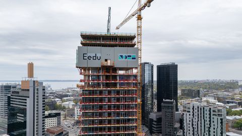 SKY-HIGH PRICES ⟩ Some of Estonia's most expensive apartments are rising in central Tallinn. Sales manager: Half of them