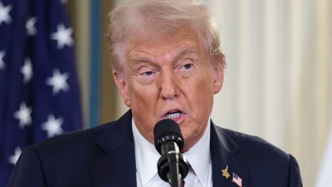 Trump osaleb edasi lükatud Valge Maja korrespondentide galal