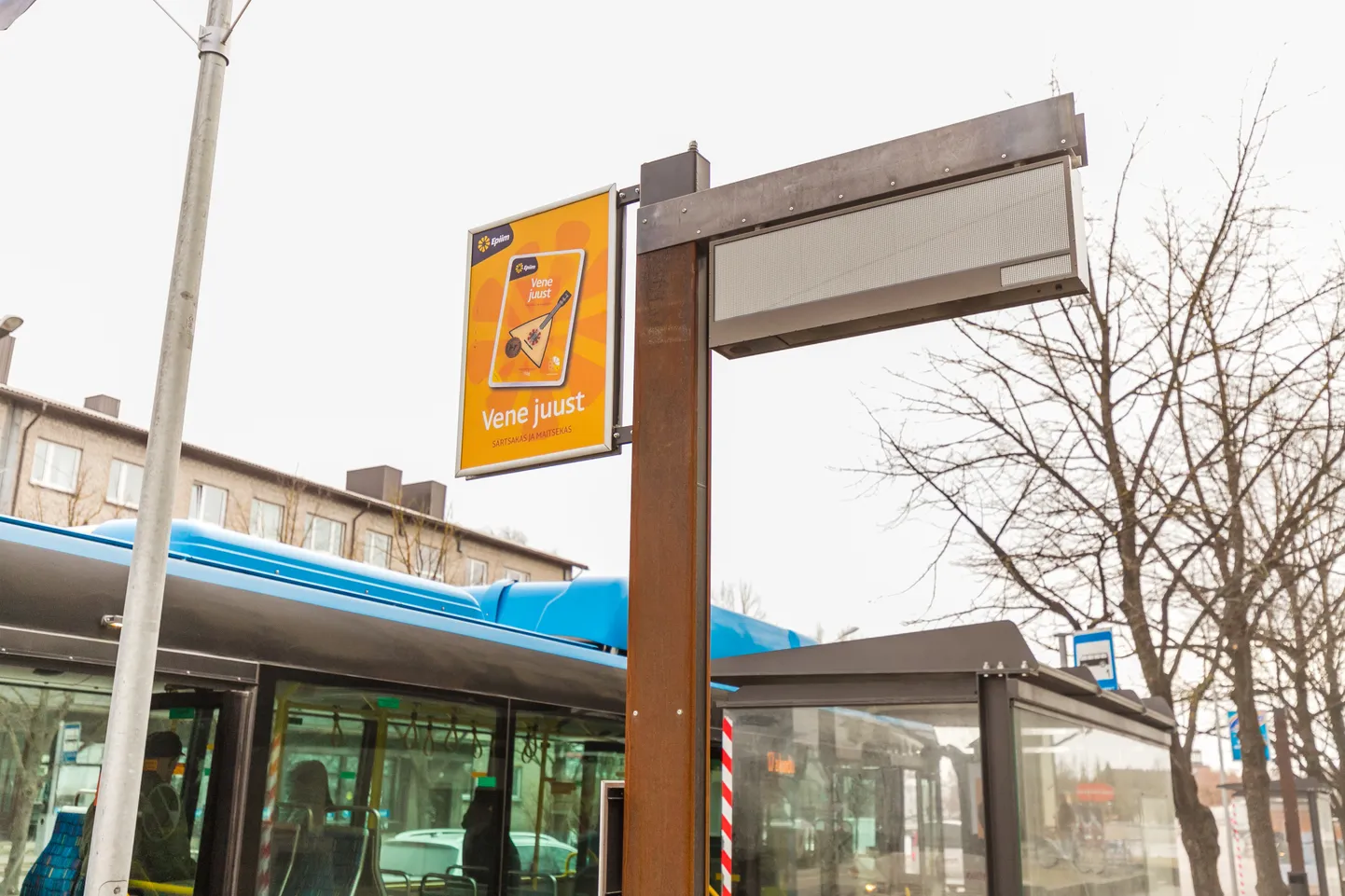 Bussipeatuse uus tabloo