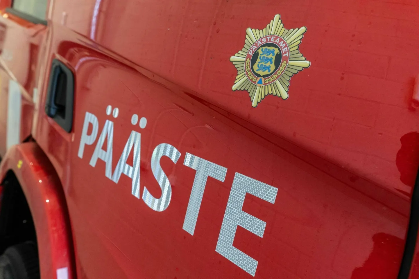 Päästjad aitasid nädalvahetusel loomi ning kustutasid hoonepõlengu Tori vallas ja Pärnu linnas.