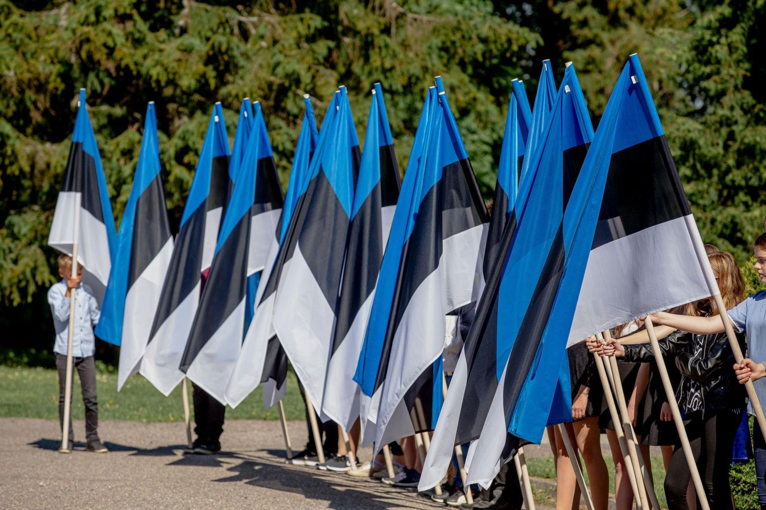 Laupäeval heisatakse hõimupäeva puhul Eesti lipud.