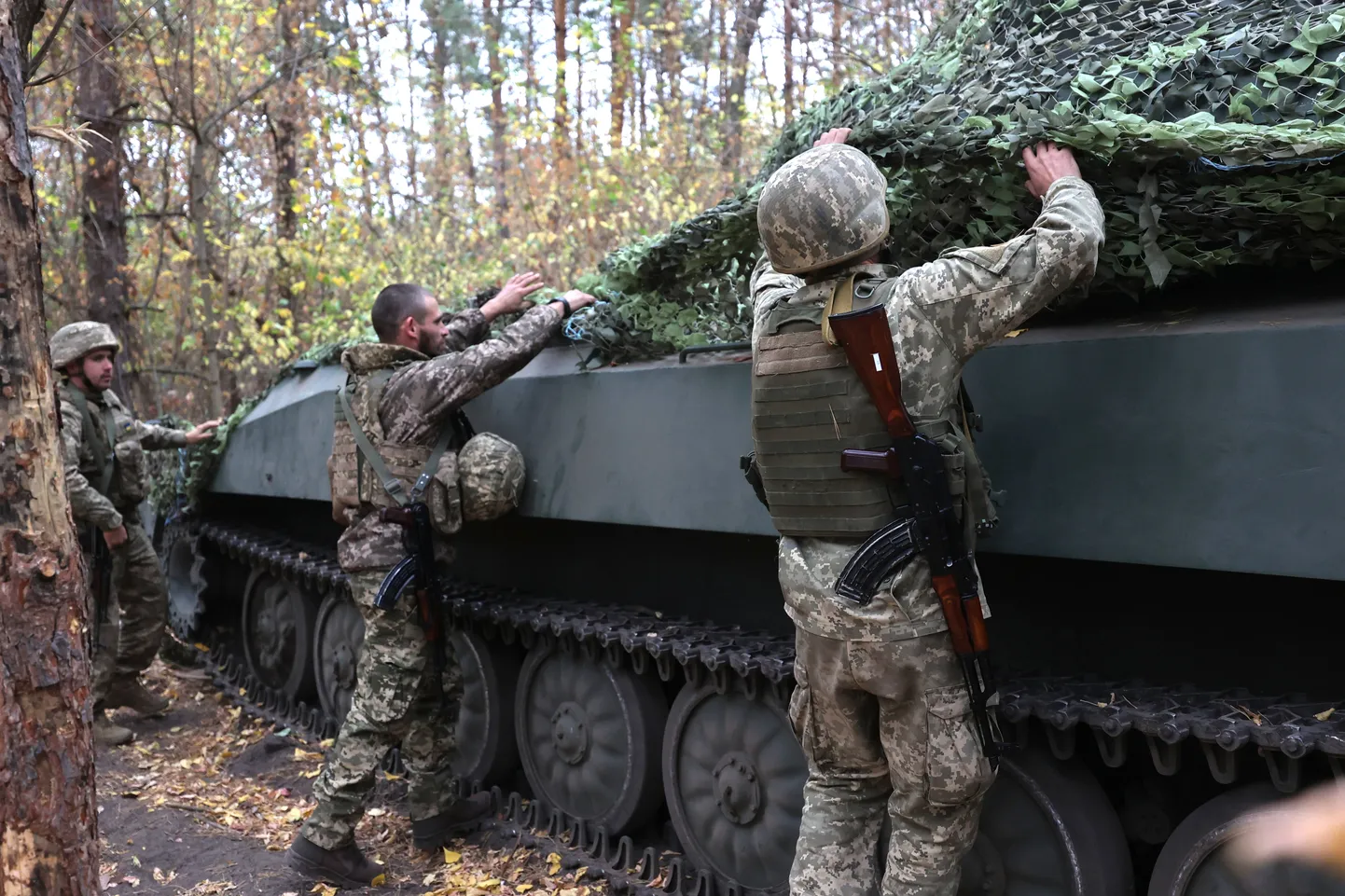 Ukraina sõjaväelased Harkivi oblastis.