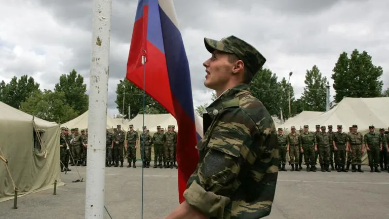 В Цхинвали заявили, что нападение на Южную Осетию и Абхазию или на дислоцированные там российские военные базы будет расцениваться как нападение на Россию