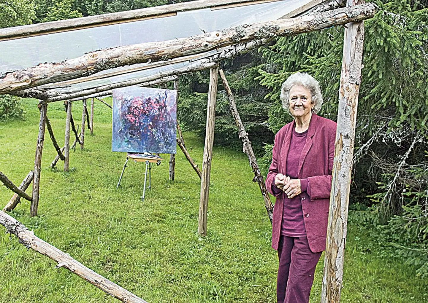Kunstnik Lola Liivat on oma maalidele ainest ammutanud 41st Võrumaal veedetud suvest.