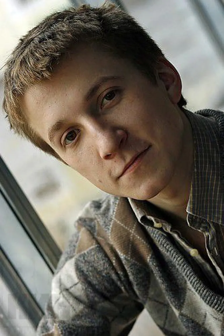 Дмитрий Шаракоис