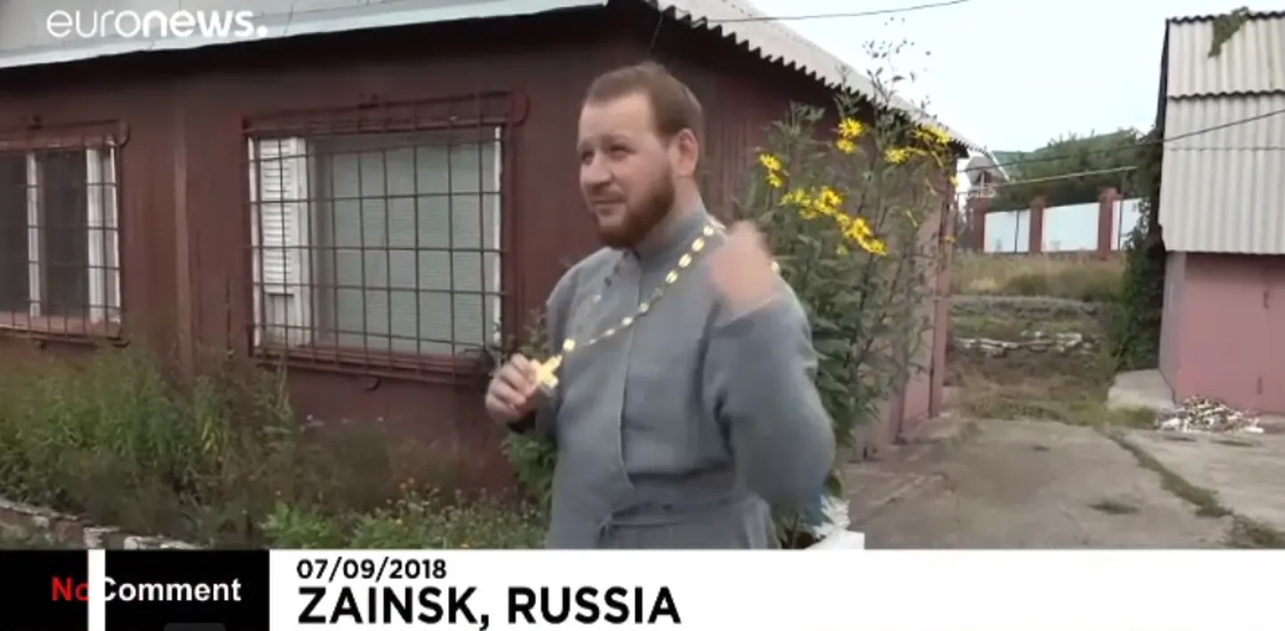 Kirikubussi preester Andrei Strebkov