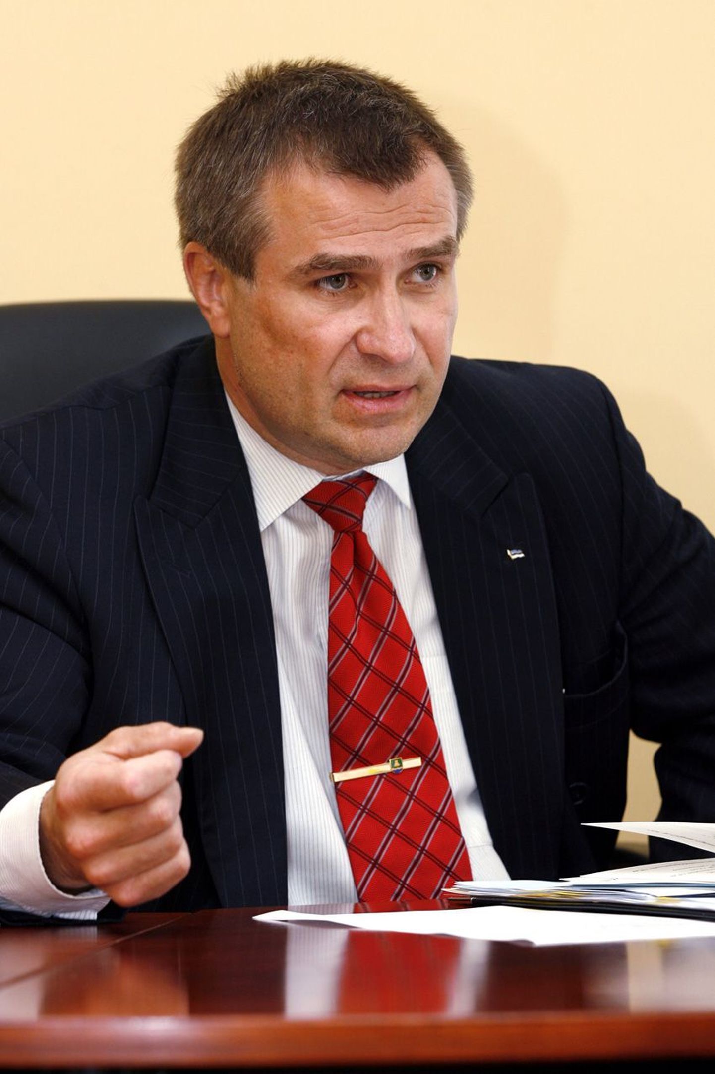 Jaan Õunapuu, regionaal­minister