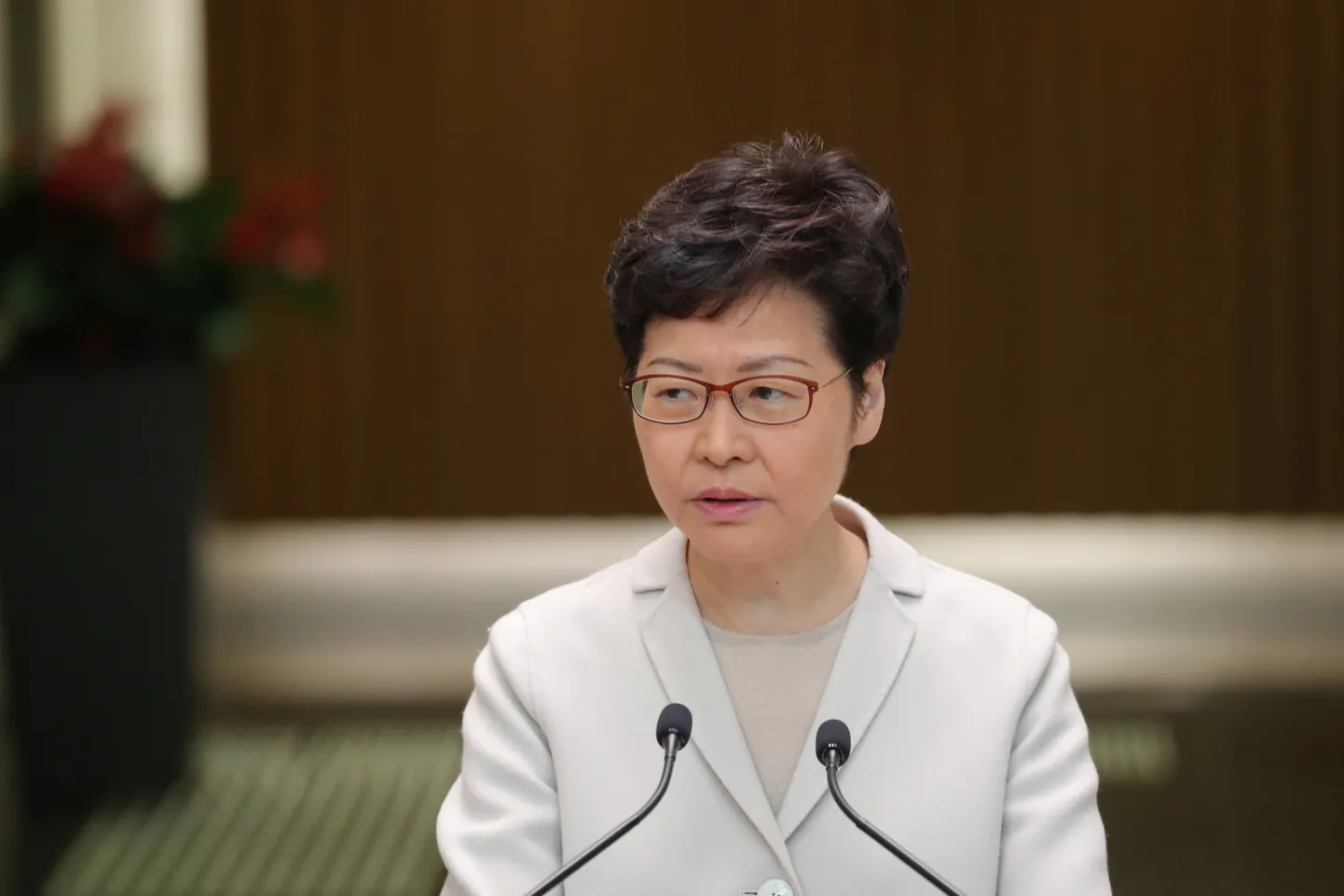 Hongkongi Pekingi-meelne tegevjuht Carrie Lam teisipäeval iganädalasel pressibriifingul.