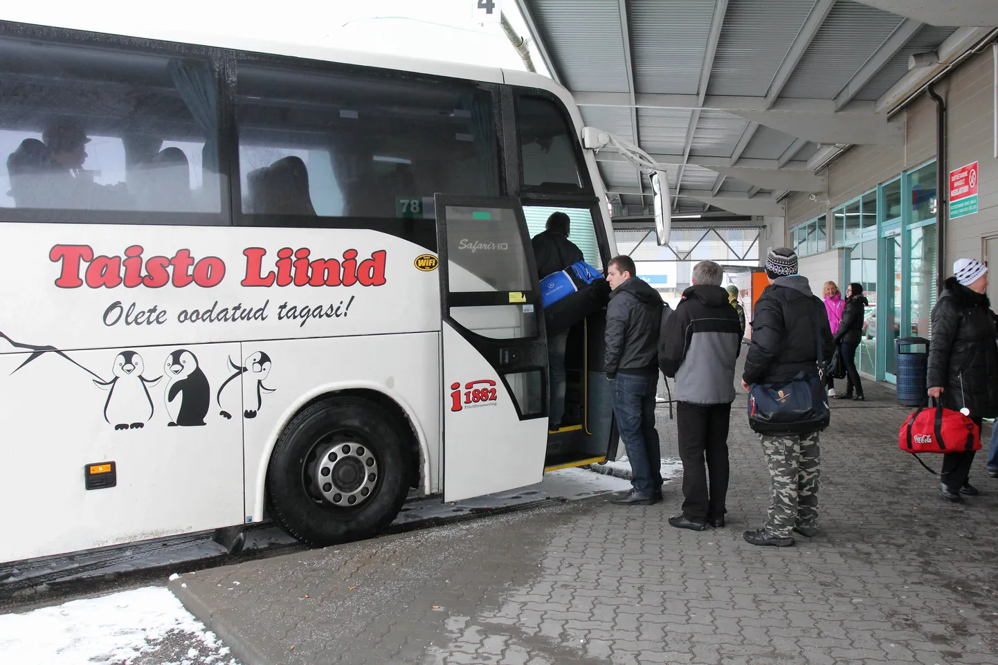 Taisto Liinid buss.