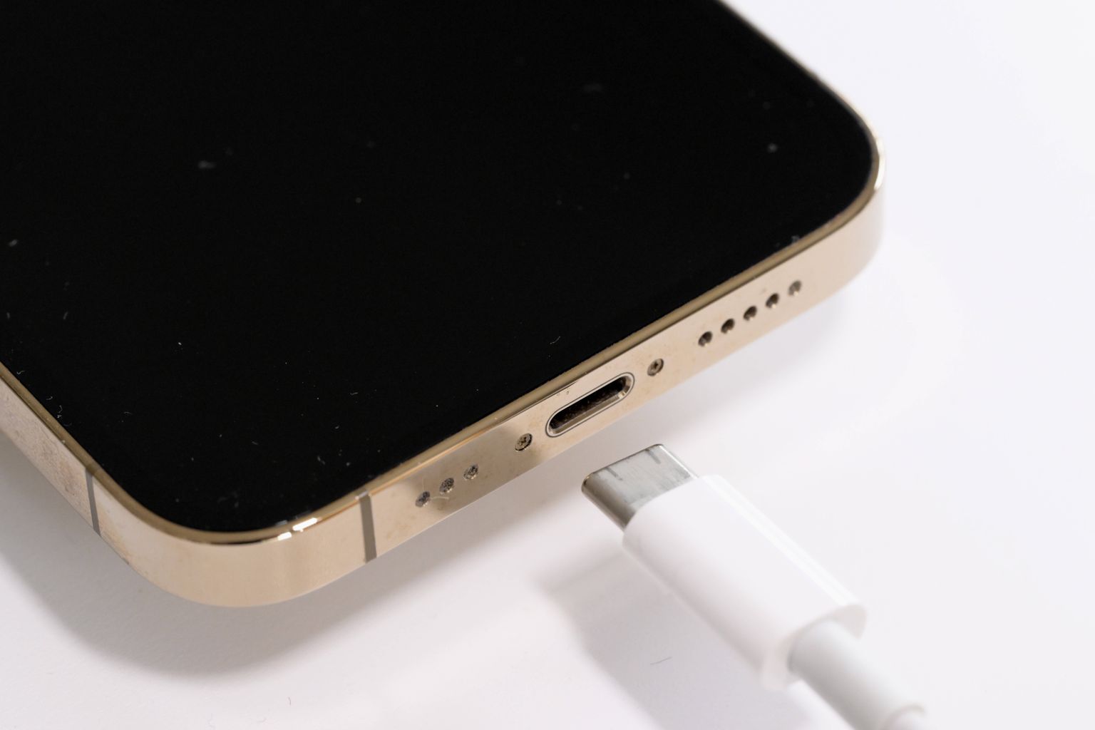 iPhone'id saavad tulevikus samuti USB-C laadimispordi.