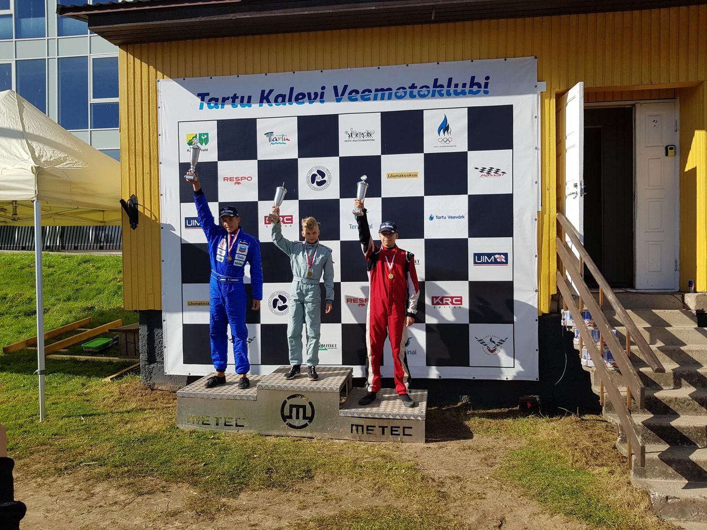 Tartus peetud Eesti meistrivõistluste kolmandal etapil võitis GT-15 klassis esikoha Paul Richard Laur. Teiseks tuli Joonas Lember ja kolmandaks Erik-Rennes Pihlak.