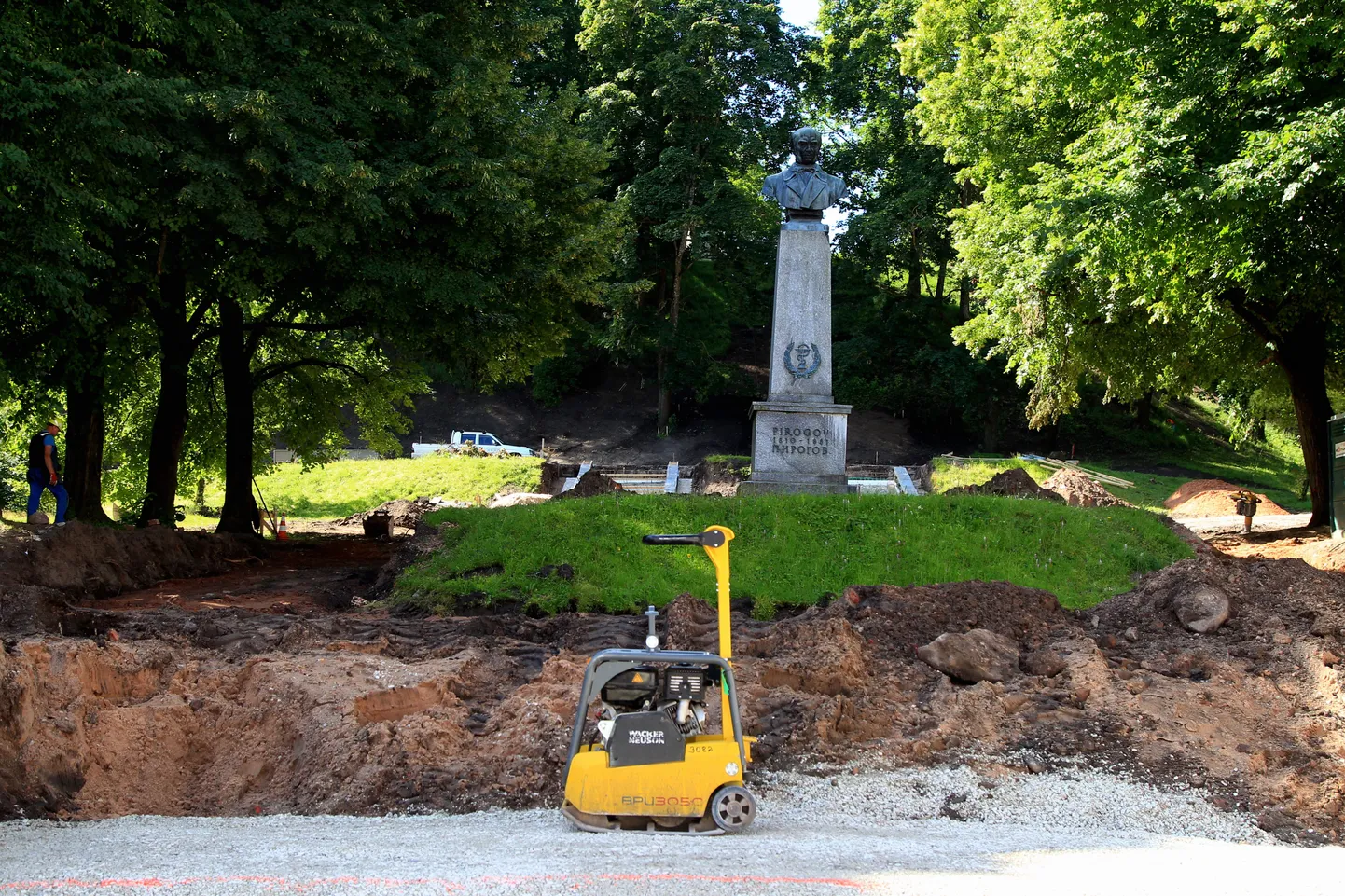 Pirogovi platsil käib töö täie hooga.