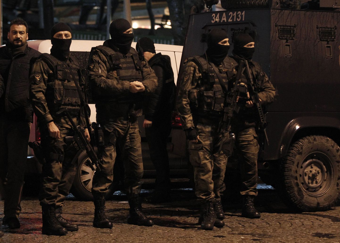 Türgi julgeolekutöötajad eile Istanbulis.