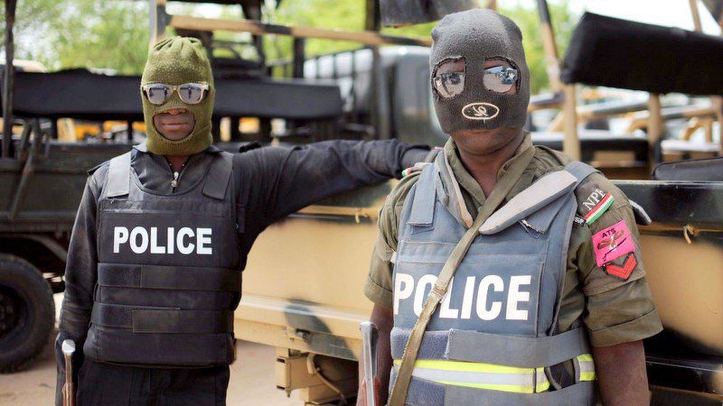 Nigeeria politseinikud.