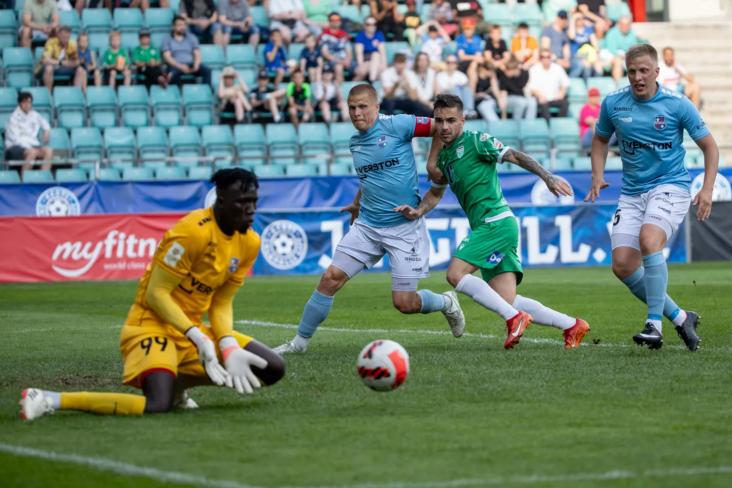 Tipneri karikavõistluste finaal Tallinna FCI Levadia vs Paide Linnameeskond